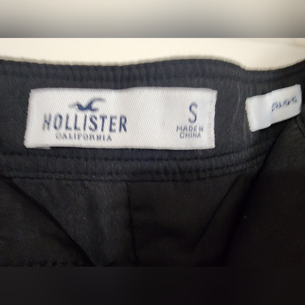 Hollister Black and White Houndstooth Mini Skirt - Picture 3 of 3